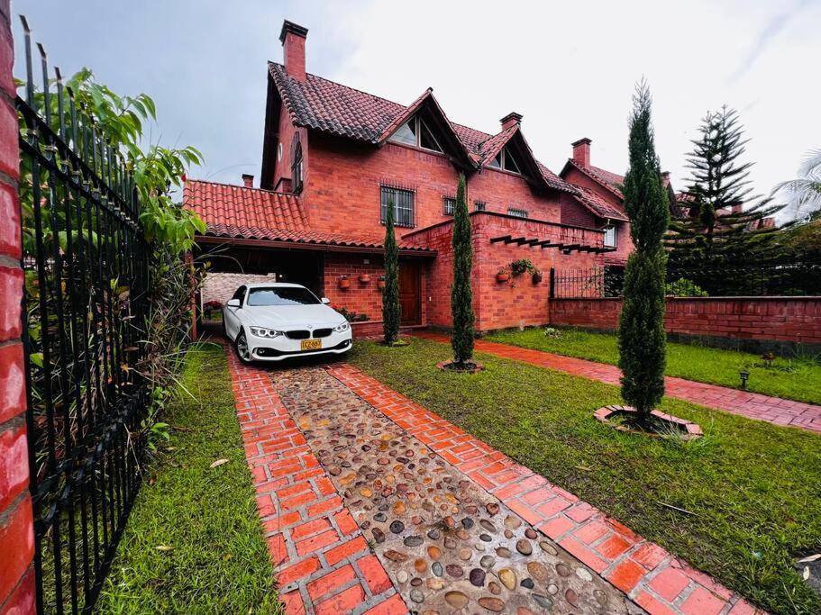 Hermosa Casa , Con Parqueadero En Rionegro Cerca Al Aeropuerto Villa Dış mekan fotoğraf