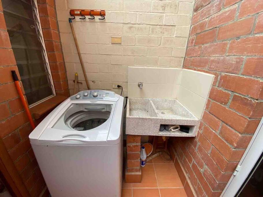 Hermosa Casa , Con Parqueadero En Rionegro Cerca Al Aeropuerto Villa Dış mekan fotoğraf